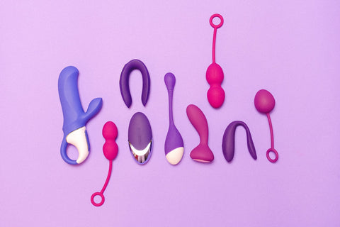 Lleva el sexo a otro nivel con estos juguetes sexuales femeninos